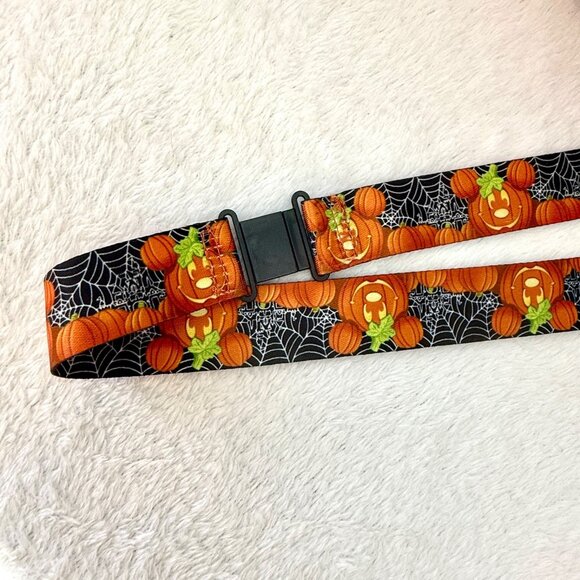 Disney Parks Exclusive 2021 Mickey Mouse Mummy Halloween Popcorn Bucket - Picture 8 of 9